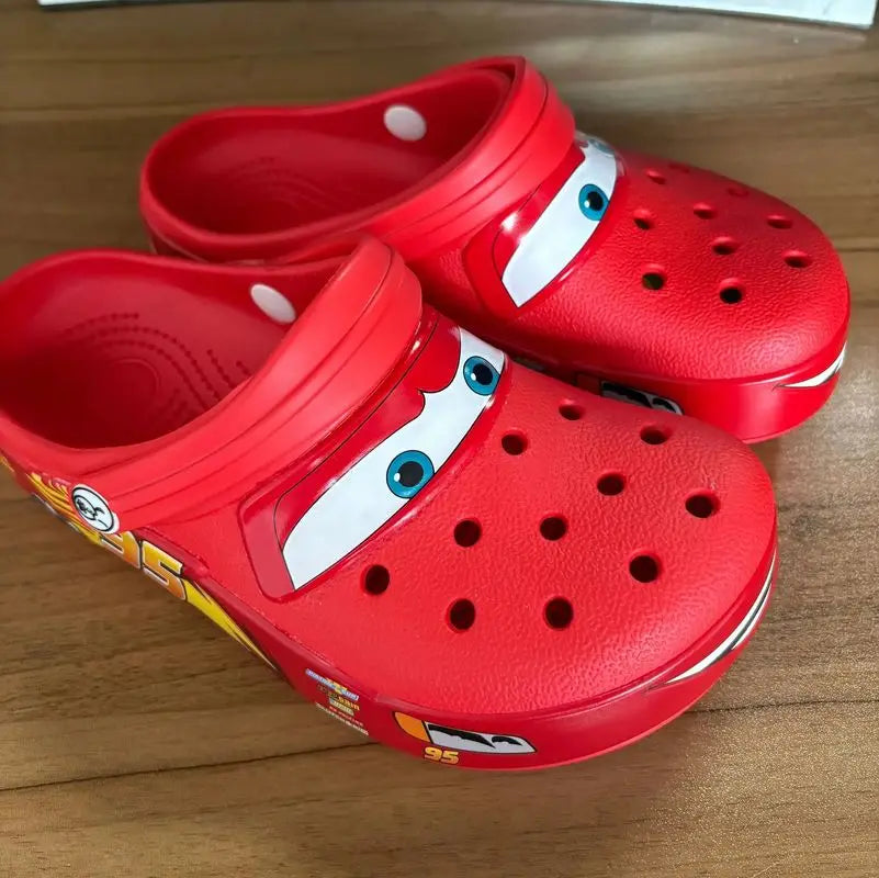 Lightin Mcqueen crocs
