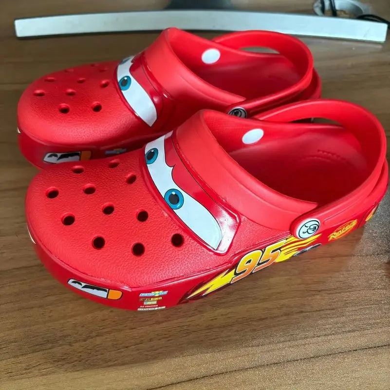 Lightin Mcqueen crocs